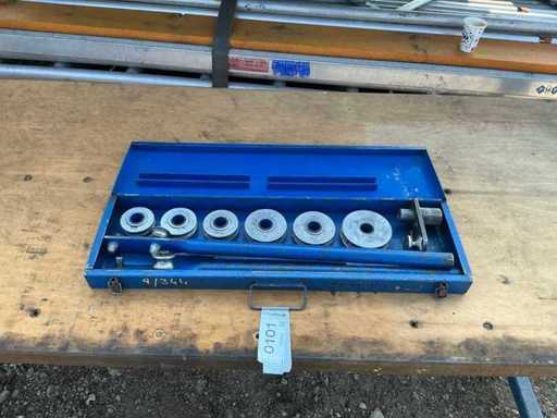 Unealtă de îndoire a țevilor EO