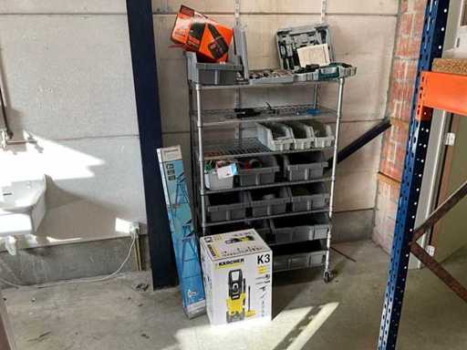 Rack de rangement et outils