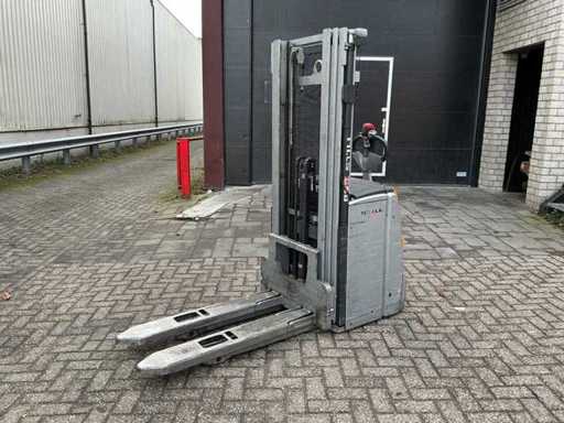 STILL - EXV-16 - Stackers - 2016