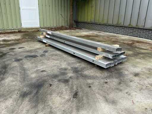 Metal Stud Vertical Sfc Low (53x)