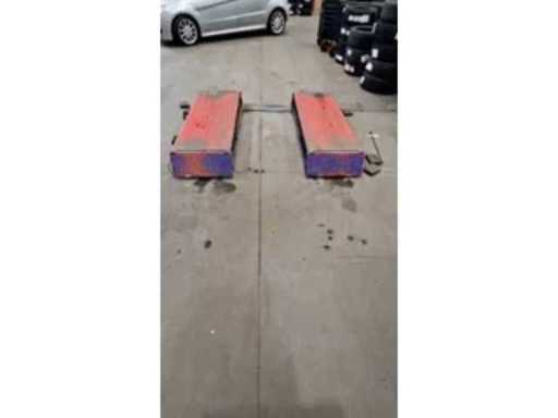 76cfd784-10bf-4475-a045-3efc23f3d226.mp4