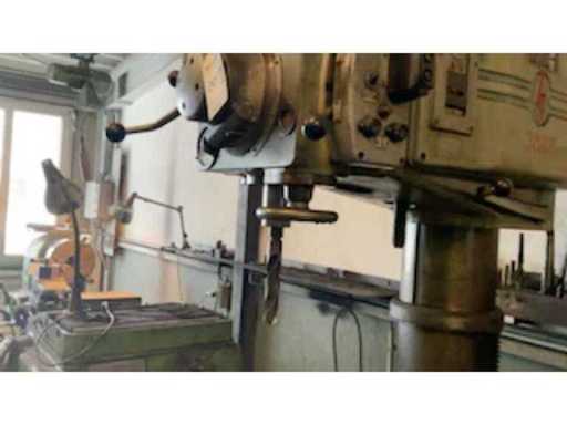 c2d8b3c6-7c38-439b-9b38-49b756ee4b82.mp4