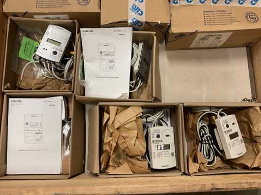 Siemens WSN615-BE & WSN625-BE Partia ultradźwiękowych mierników energii ciepła/chłodzenia, 5 części