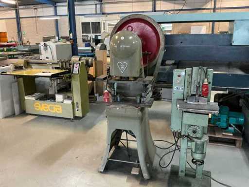 Machinefabriek ter hart Odc. 25 Maszyna do dziurkowania
