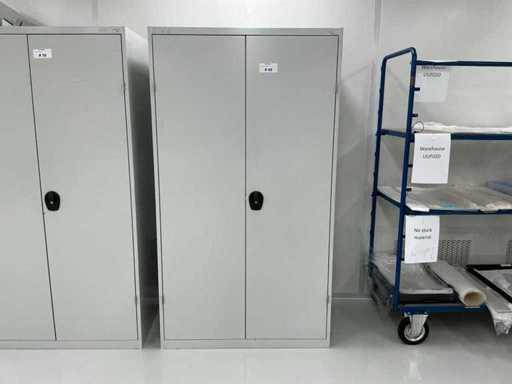 Cabinet cu conținut