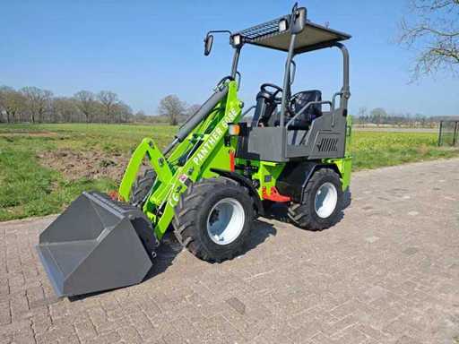 Terres agricoles - 2026 - Panther 608E - Pelle