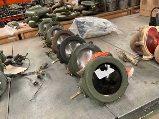 Militärscheinwerfer (7x)