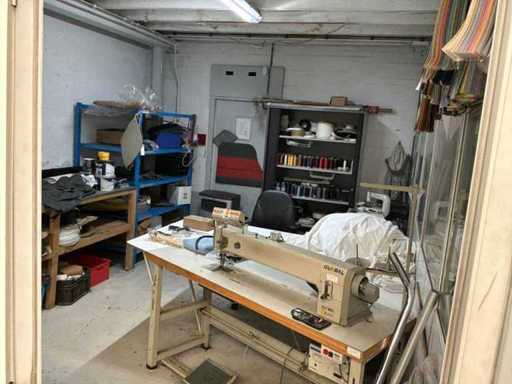 Contents of the sewing workshop space