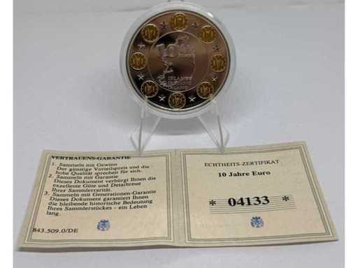 Cuivre argenté avec plaquage partiel en or – pièce commémorative portugaise de 10 euros, diamètre de 40 mm.