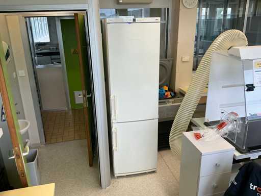 Liebherr Comfort NoFrost Combo