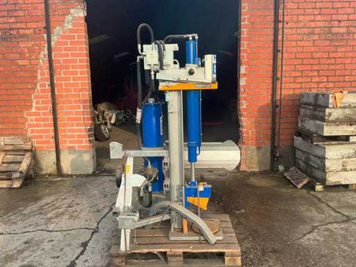 2022 Binderberger H12Z Standing log gap