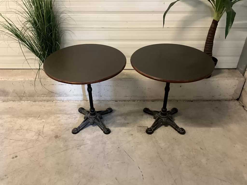 Round restaurant table Ø 70 cm (4x)