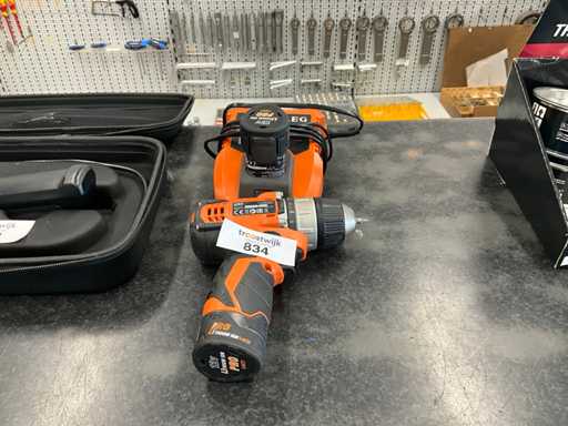 Aeg BS12C Macchina a vite a nastro