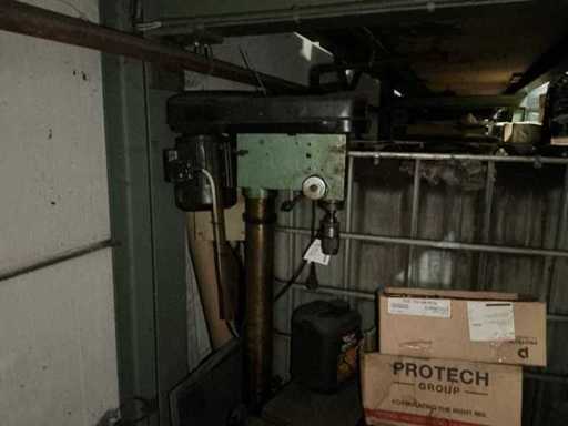 1995 Rewer CF1680 Kolomboormachine
