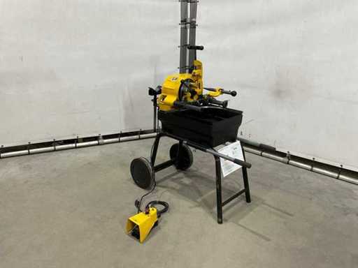 Rems - Tornado 2010 - Mobilna maszyna do wątkowania