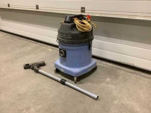 Aspirator de apă Numatic