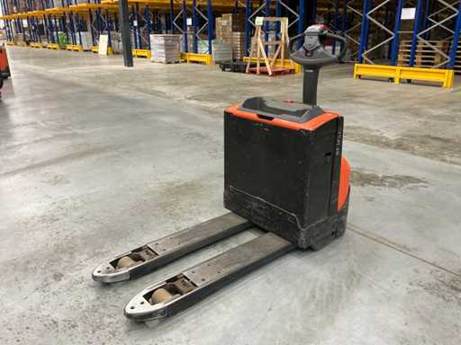 Toyota LWE200 Elektryczny Wózek Paletowy 2022