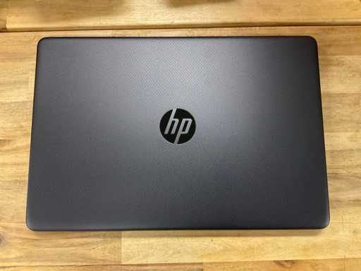 HP Laptop 15"