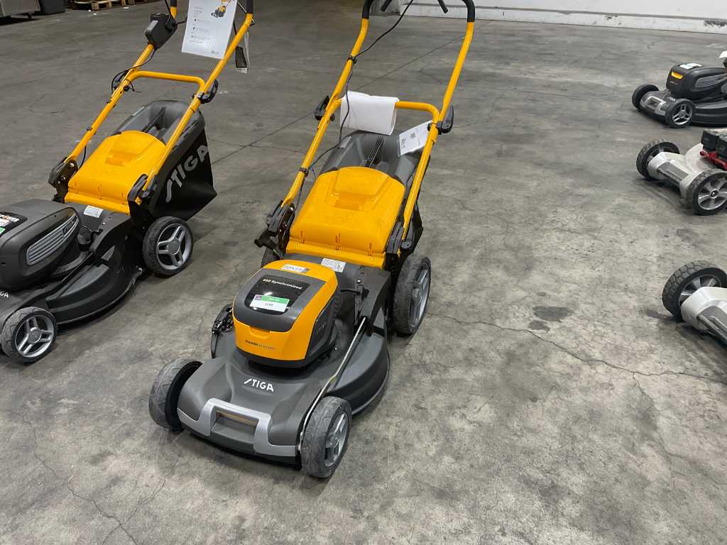 Stiga Combi 55 SQ DAE Cordless Lawn Mower Troostwijk Auctions