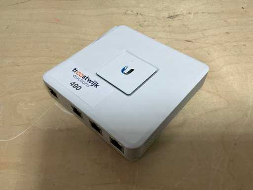 UNIFI USG Network Equipment 