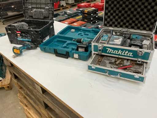 Makita Batteriewerkzeug (3x)
