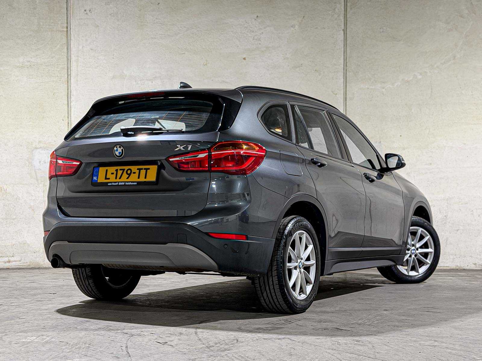 BMW X1 sDrive18i Centennial High Executive 134pk 2016, L-179-TT