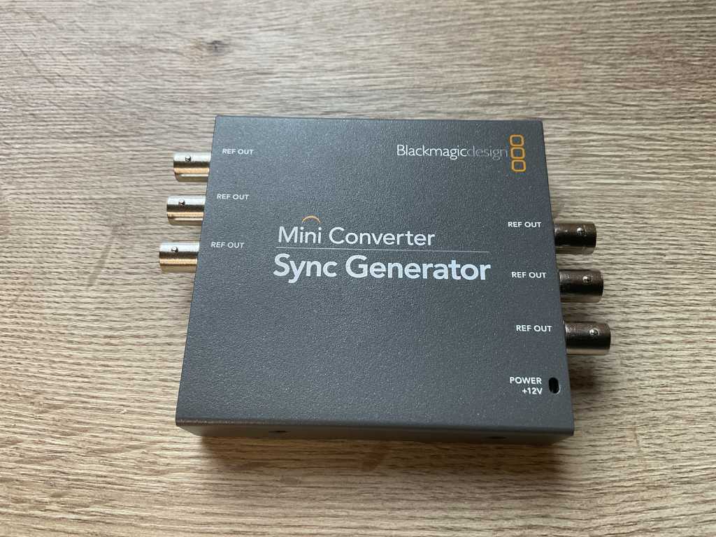 Design Blackmagic Generator de sincronizare Mini convertor