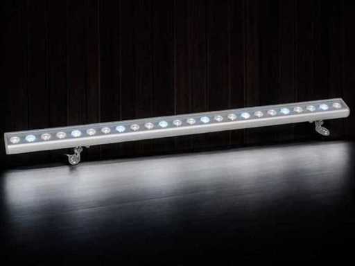 Showtech - Colorstrip 24 - Buitenverlichting (38x)   