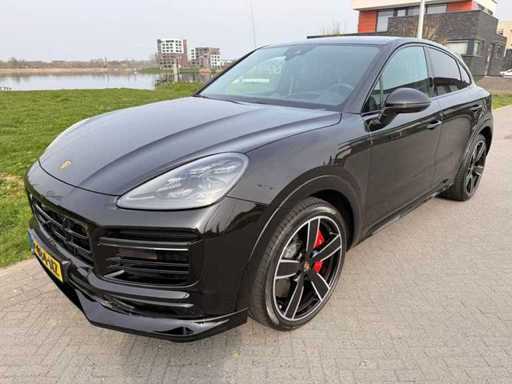 Porsche Cayenne 4.0 Turbo S E-Hybrid Coupé - 2022 - Personenauto