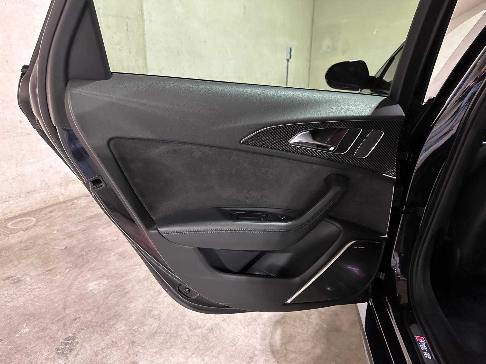 Audi RS6 Avant 4.0 V8 TFSI Quattro C7 561pk 2013