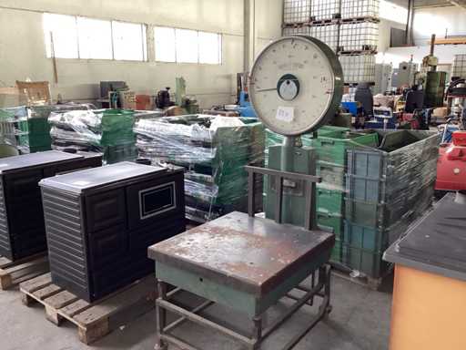 SantoStefano Weighing scale