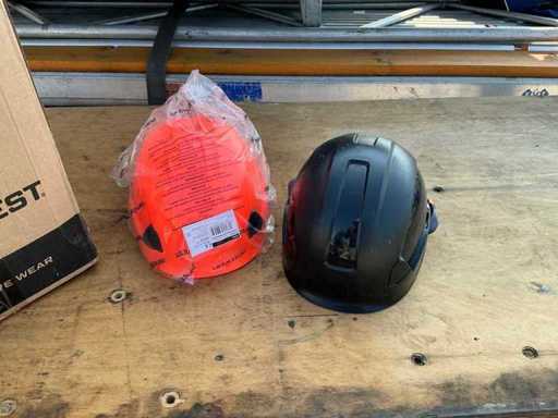 Safety helmets