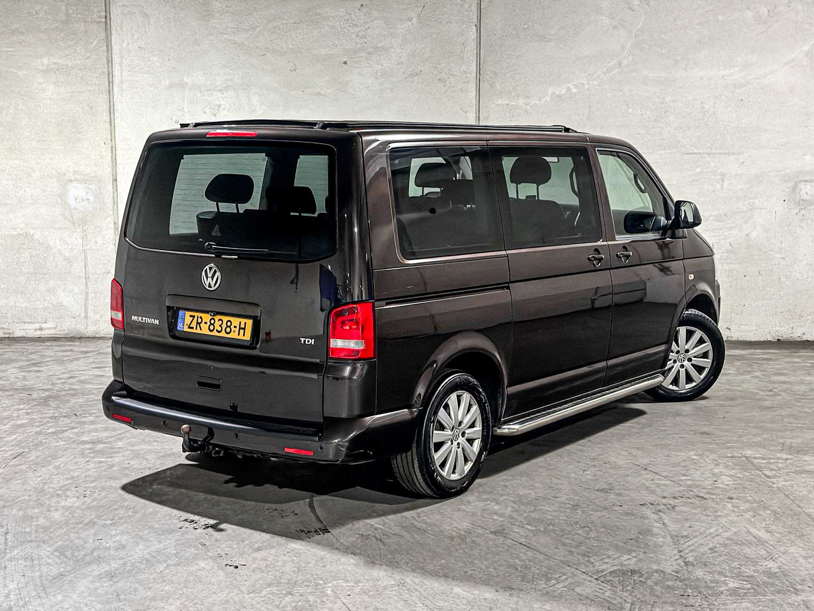 Volkswagen Multivan 2.0 CDI 179pk 2011 (7-persoons) Automaat, ZR-838-H