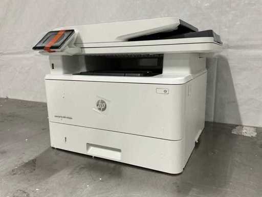 Stampante HP LaserJet MFP 4102dw