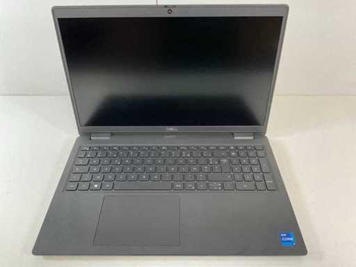 Dell Latitude 3520 15,6", Core(TM) i7 11. generacji, 8 GB RAM, 256 GB NVMe Laptop