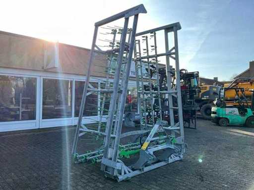 Zocon Greenkeeper G-08 Meadow Trail / Grassland Aerator