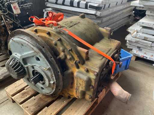 Caterpillar - D8 - Înc?rc?toare frontale ?i accesorii