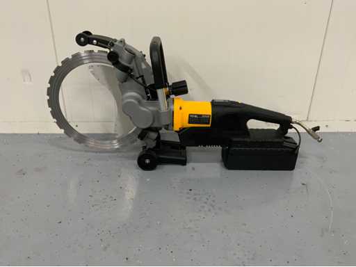 Ultra Force Equipment - DC8400 - Maszyna do piły ściennej w etui