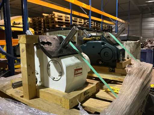 Moteur d’entraînement (2x)