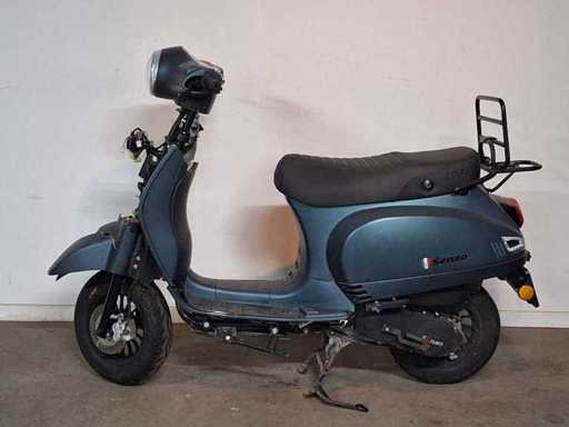 Senzo Rivalux 25km snorscooter 4-takt