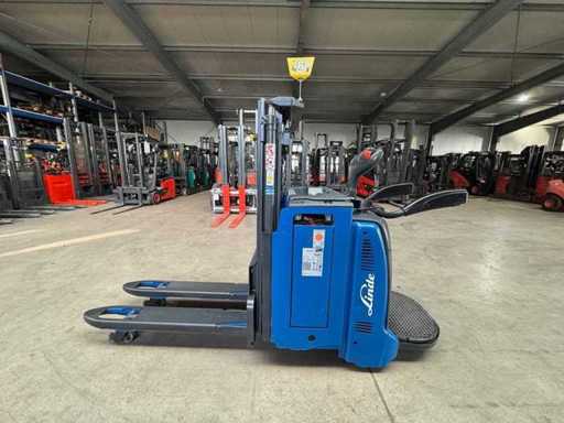 2019 Servicio + UVV 03/2027 Linde D12AP Plataforma Inicial de Plataforma Hub 2.124 horas