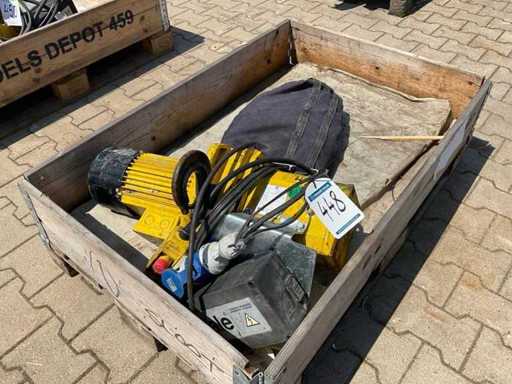 Ridicător electric cu lanț Yale CPEF30.5 2017