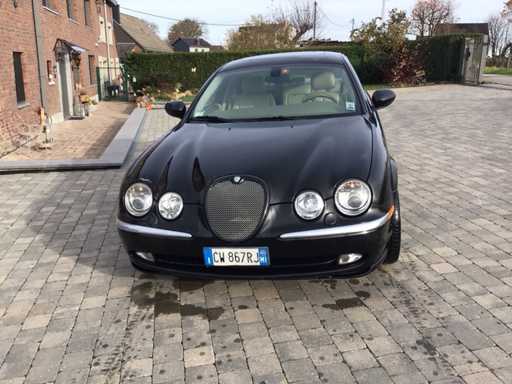 2002 Jaguar Executive S-Type Car