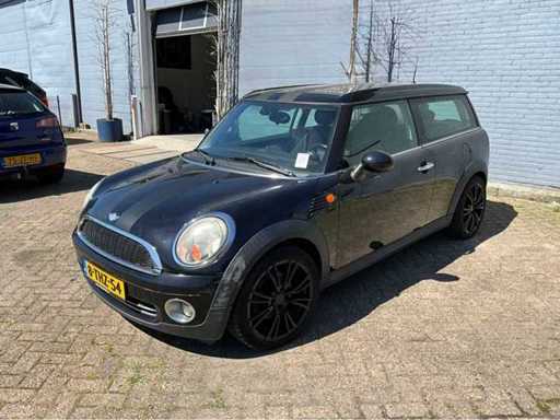 Mini Mini 1.6 z 2009 roku – samochód jednoosobowy