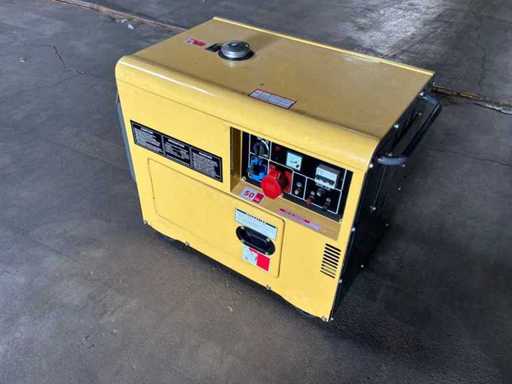 Generator OHV EB-12-DAY z 2008 roku
