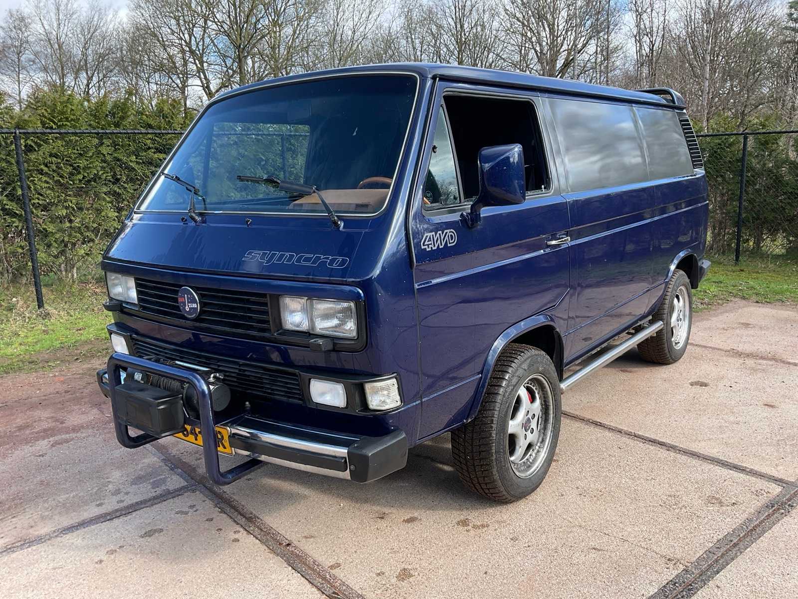 Volkswagen T3 Syncro 4×4 restomod 230hp