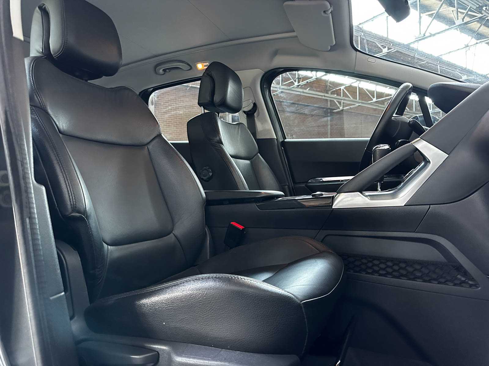 Peugeot 3008 1.6 THP ST 156pk 2011 (Origineel-NL), 09-PTJ-7