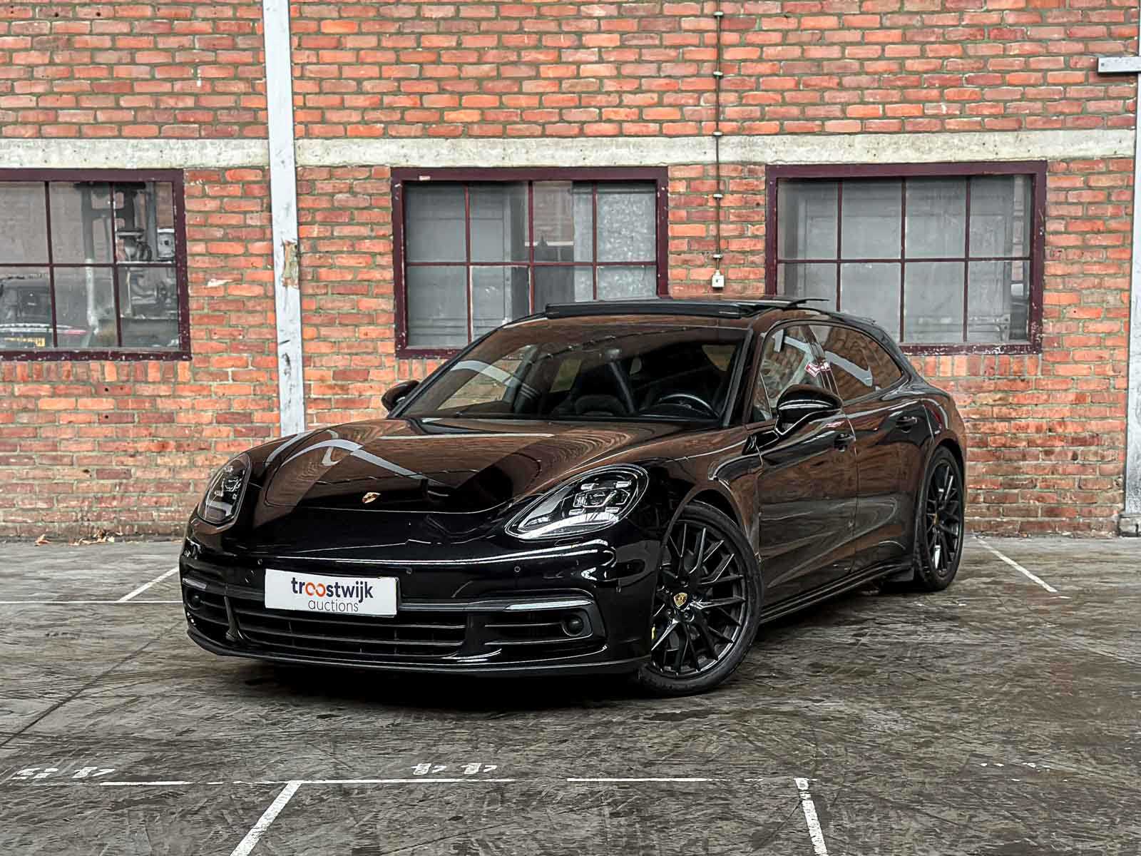 Porsche Panamera Sport Turismo 4 E-Hybrid Executive 2.9 V6 462pk 2018 Sport-Chrono, G-856-XL