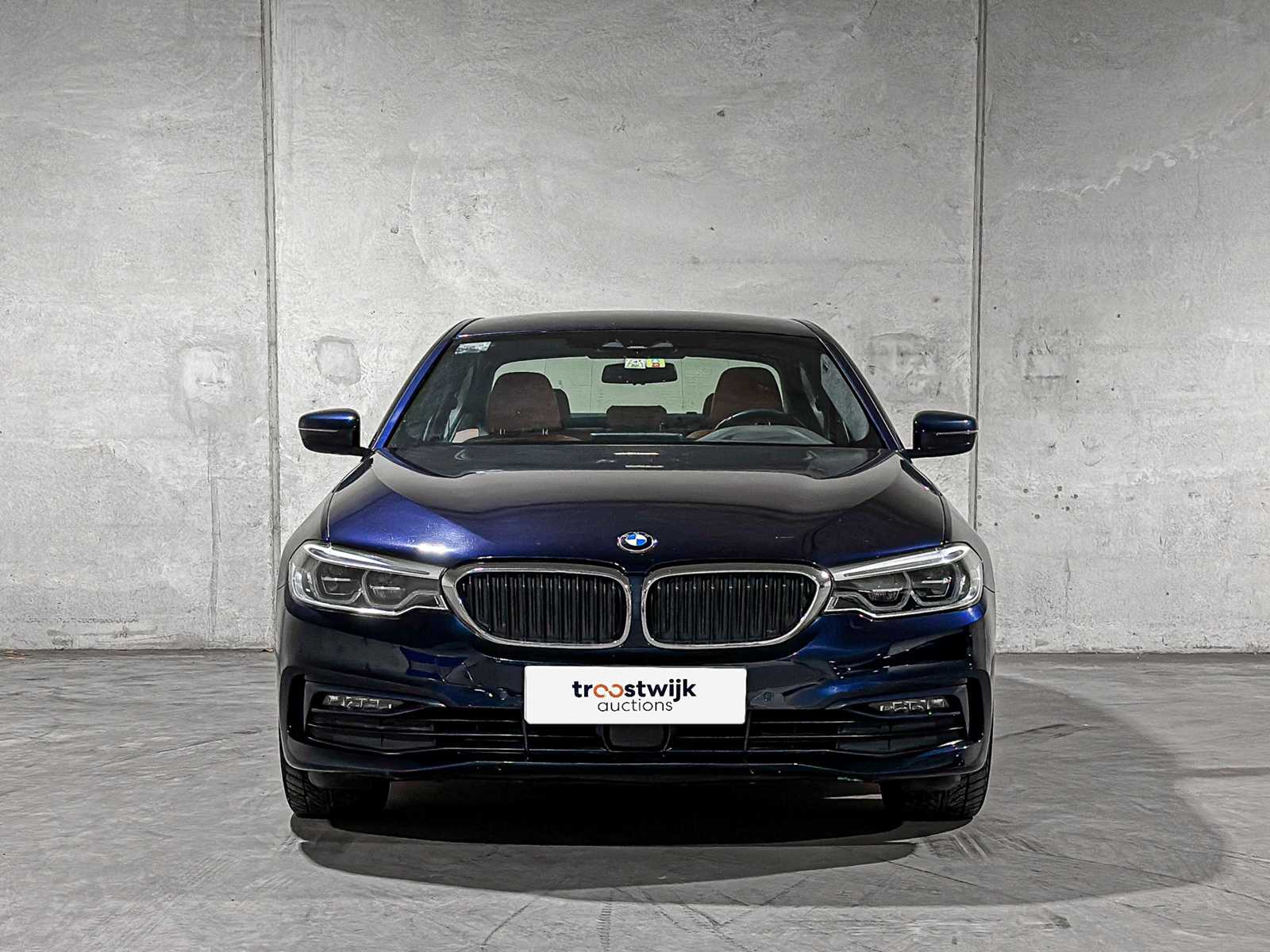 BMW 530e iPerformance High Executive 5-serie 252pk 2019 (Origineel-NL + 1eigenaar), ZT-244-H