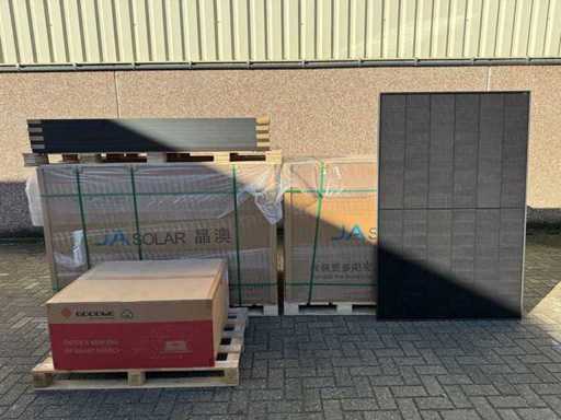 JA Solar – Set mit 80 Solarpanels (450 wp) – GoodWe 36k Wechselrichter
